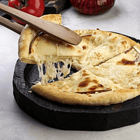 Хачапури с копченым сыром